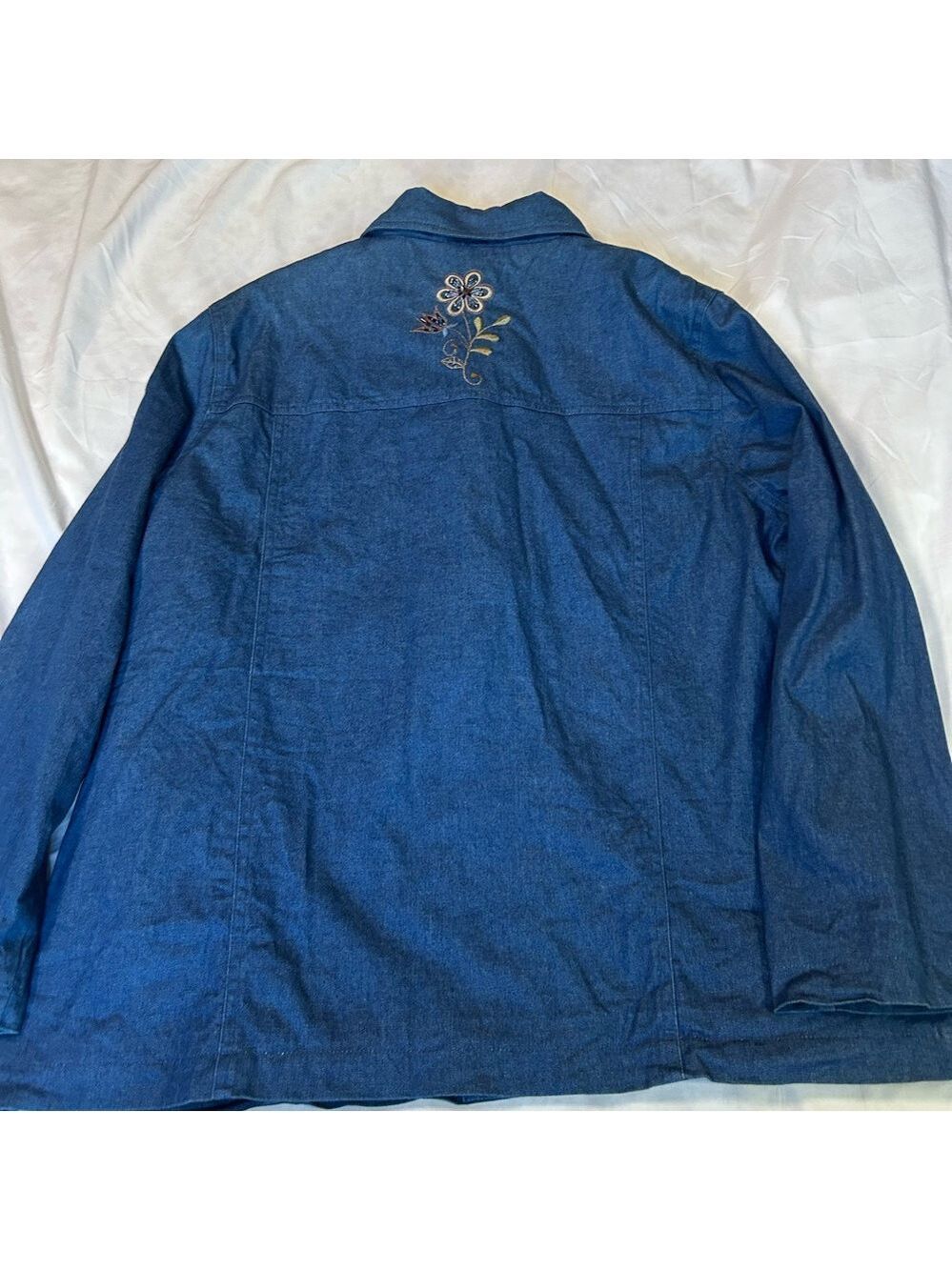 Alfred Dunner Chambray Denim Jacket 16W Blue Floral Embroidered Hippie Cottage - Picture 14 of 15